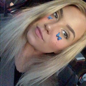 Meet your Posher, Lexi